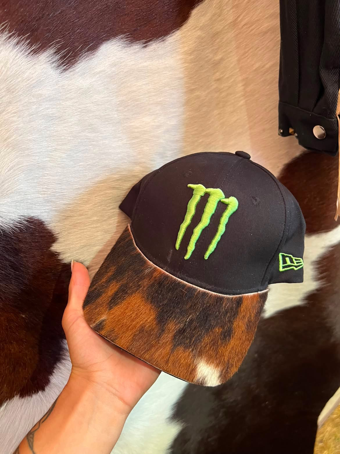 Casquette Peau MONSTER