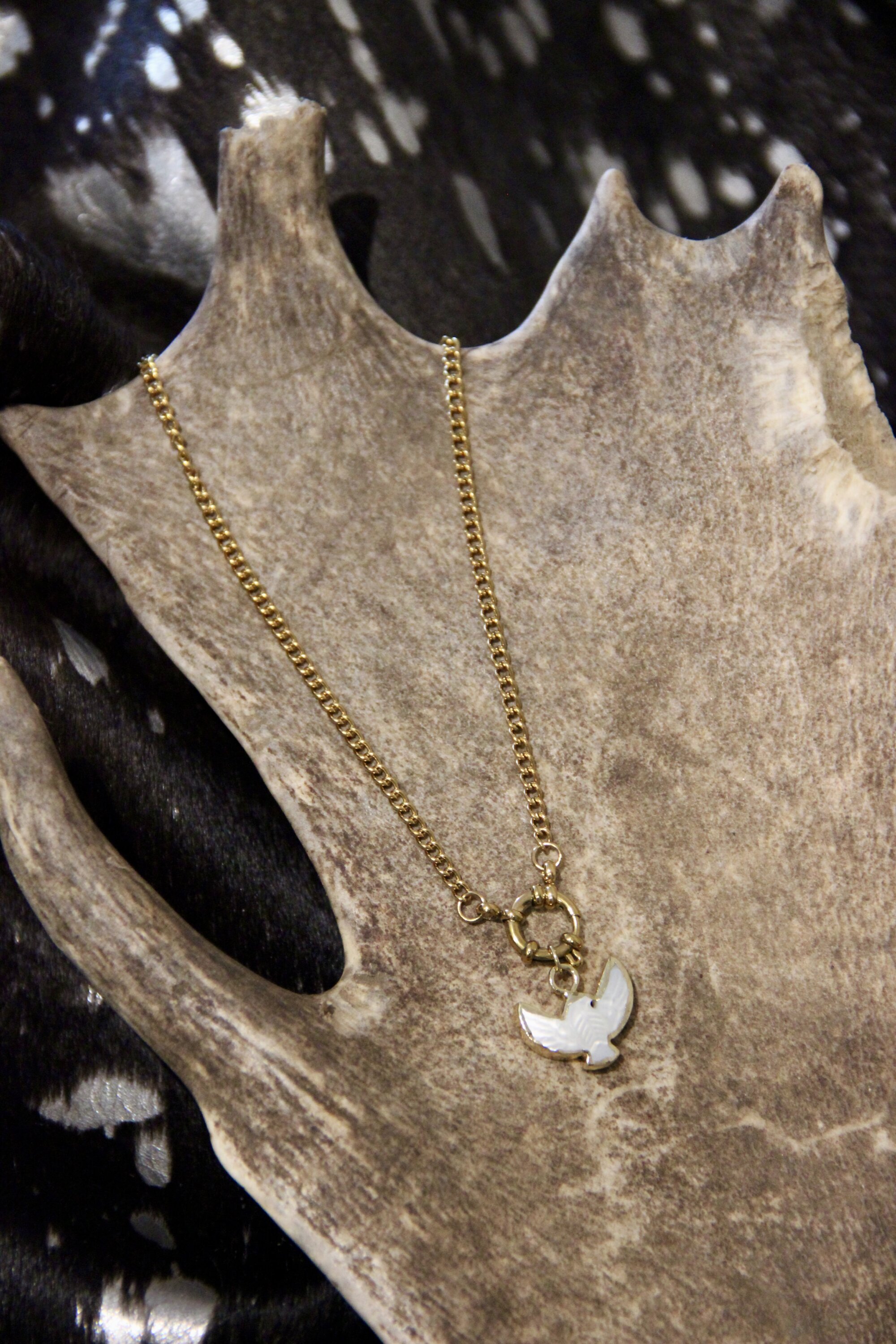 Collier bouée Doré & aigle nacre