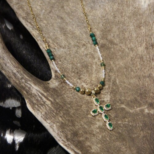 Collier croix strass & Semi-malachite