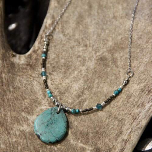 Collier SEMI turquoise d’Arizona & turquoise naturelle brute