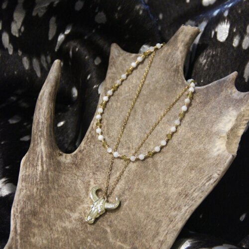 Collier double nacre & taureau